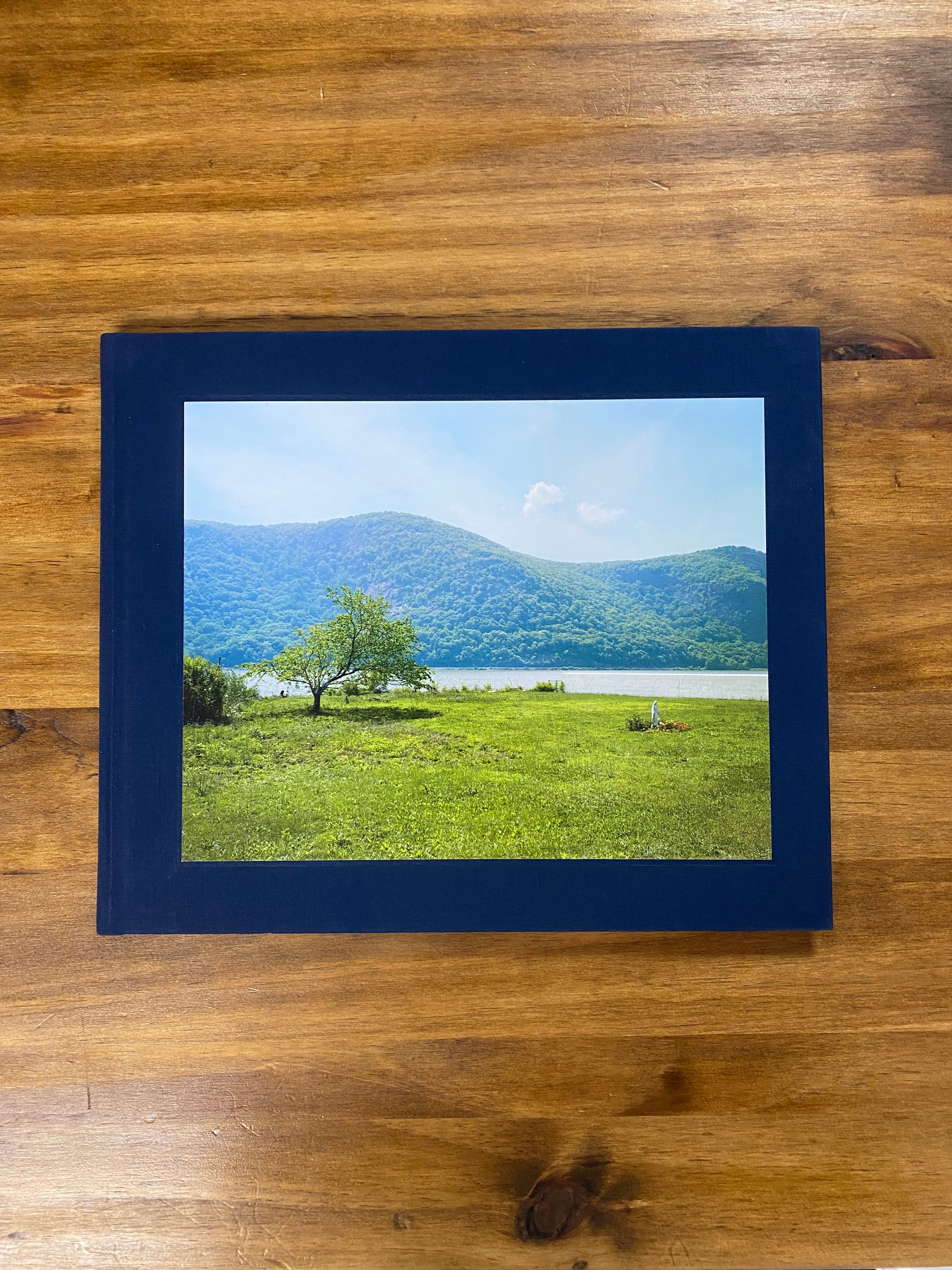 Stephen Shore: The Hudson Valley Blind Spot Series 01 SIGNED no